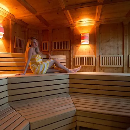 Alpenhotel Neuwirt 4*