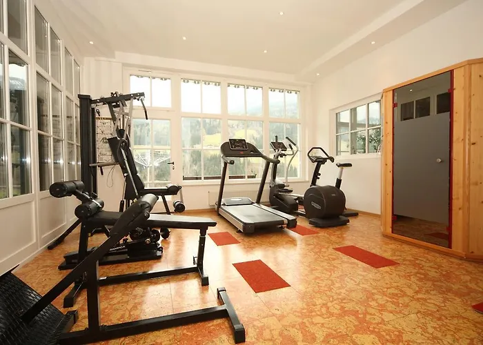 Ξενοδοχείο Alpenhotel Neuwirt 4*